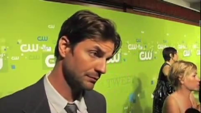 Tsc-upfront-red-carpet-interview-by-carina-mackenzie-zap2it-screencaps-may-19th-2011-00436.png