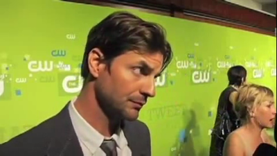 Tsc-upfront-red-carpet-interview-by-carina-mackenzie-zap2it-screencaps-may-19th-2011-00438.png