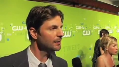 Tsc-upfront-red-carpet-interview-by-carina-mackenzie-zap2it-screencaps-may-19th-2011-00451.png