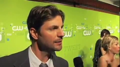 Tsc-upfront-red-carpet-interview-by-carina-mackenzie-zap2it-screencaps-may-19th-2011-00452.png