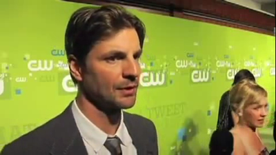 Tsc-upfront-red-carpet-interview-by-carina-mackenzie-zap2it-screencaps-may-19th-2011-00464.png