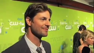 Tsc-upfront-red-carpet-interview-by-carina-mackenzie-zap2it-screencaps-may-19th-2011-00499.png