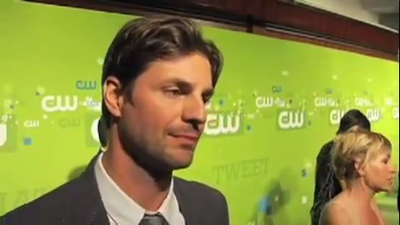 Tsc-upfront-red-carpet-interview-by-carina-mackenzie-zap2it-screencaps-may-19th-2011-00513.png