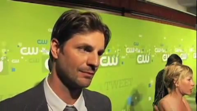 Tsc-upfront-red-carpet-interview-by-carina-mackenzie-zap2it-screencaps-may-19th-2011-00515.png