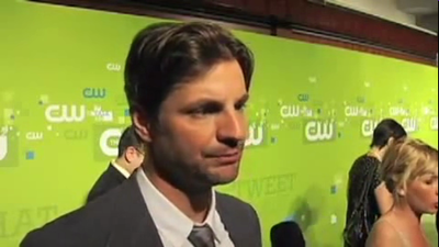 Tsc-upfront-red-carpet-interview-by-carina-mackenzie-zap2it-screencaps-may-19th-2011-00528.png