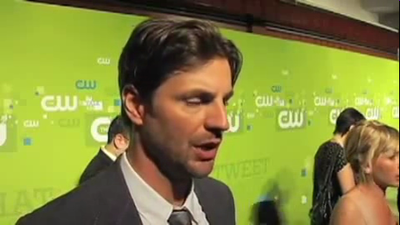 Tsc-upfront-red-carpet-interview-by-carina-mackenzie-zap2it-screencaps-may-19th-2011-00533.png