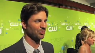 Tsc-upfront-red-carpet-interview-by-carina-mackenzie-zap2it-screencaps-may-19th-2011-00561.png