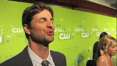 Tsc-upfront-red-carpet-interview-by-carina-mackenzie-zap2it-screencaps-may-19th-2011-00562.png