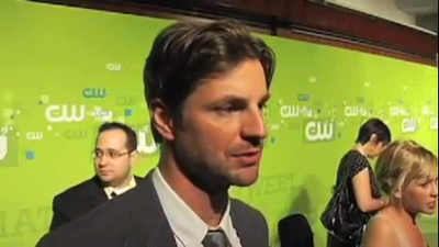 Tsc-upfront-red-carpet-interview-by-carina-mackenzie-zap2it-screencaps-may-19th-2011-00590.png