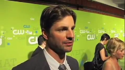 Tsc-upfront-red-carpet-interview-by-carina-mackenzie-zap2it-screencaps-may-19th-2011-00598.png