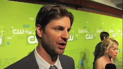 Tsc-upfront-red-carpet-interview-by-carina-mackenzie-zap2it-screencaps-may-19th-2011-00621.png