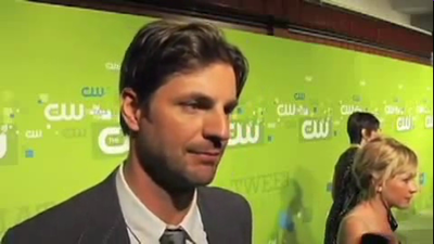 Tsc-upfront-red-carpet-interview-by-carina-mackenzie-zap2it-screencaps-may-19th-2011-00628.png