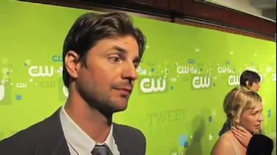 Tsc-upfront-red-carpet-interview-by-carina-mackenzie-zap2it-screencaps-may-19th-2011-00654.png