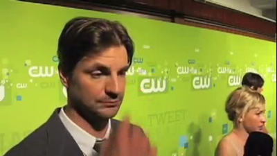 Tsc-upfront-red-carpet-interview-by-carina-mackenzie-zap2it-screencaps-may-19th-2011-00661.png