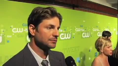 Tsc-upfront-red-carpet-interview-by-carina-mackenzie-zap2it-screencaps-may-19th-2011-00690.png