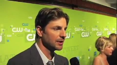 Tsc-upfront-red-carpet-interview-by-carina-mackenzie-zap2it-screencaps-may-19th-2011-00708.png