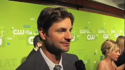 Tsc-upfront-red-carpet-interview-by-carina-mackenzie-zap2it-screencaps-may-19th-2011-00709.png