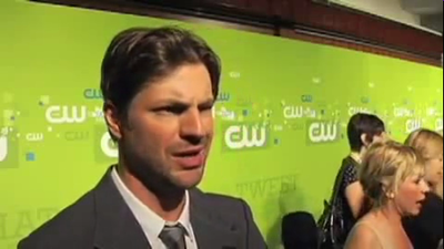 Tsc-upfront-red-carpet-interview-by-carina-mackenzie-zap2it-screencaps-may-19th-2011-00719.png