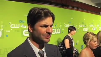 Tsc-upfront-red-carpet-interview-by-carina-mackenzie-zap2it-screencaps-may-19th-2011-00723.png