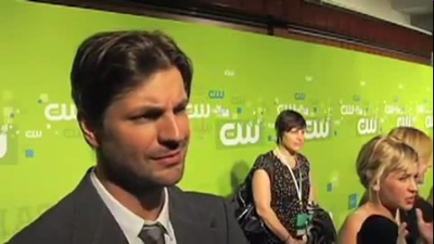 Tsc-upfront-red-carpet-interview-by-carina-mackenzie-zap2it-screencaps-may-19th-2011-00727.png