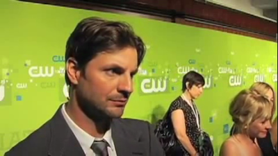 Tsc-upfront-red-carpet-interview-by-carina-mackenzie-zap2it-screencaps-may-19th-2011-00754.png