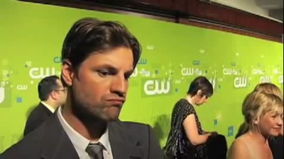 Tsc-upfront-red-carpet-interview-by-carina-mackenzie-zap2it-screencaps-may-19th-2011-00767.png