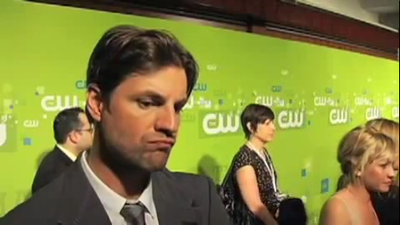 Tsc-upfront-red-carpet-interview-by-carina-mackenzie-zap2it-screencaps-may-19th-2011-00770.png