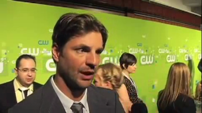 Tsc-upfront-red-carpet-interview-by-carina-mackenzie-zap2it-screencaps-may-19th-2011-00829.png