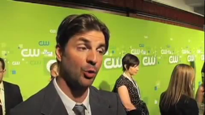 Tsc-upfront-red-carpet-interview-by-carina-mackenzie-zap2it-screencaps-may-19th-2011-00835.png