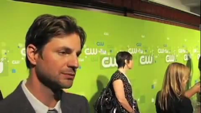 Tsc-upfront-red-carpet-interview-by-carina-mackenzie-zap2it-screencaps-may-19th-2011-00845.png