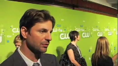 Tsc-upfront-red-carpet-interview-by-carina-mackenzie-zap2it-screencaps-may-19th-2011-00872.png