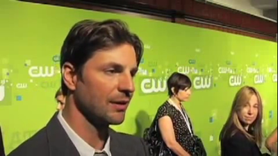 Tsc-upfront-red-carpet-interview-by-carina-mackenzie-zap2it-screencaps-may-19th-2011-00886.png