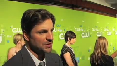 Tsc-upfront-red-carpet-interview-by-carina-mackenzie-zap2it-screencaps-may-19th-2011-00902.png