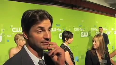 Tsc-upfront-red-carpet-interview-by-carina-mackenzie-zap2it-screencaps-may-19th-2011-00928.png