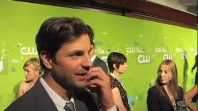 Tsc-upfront-red-carpet-interview-by-carina-mackenzie-zap2it-screencaps-may-19th-2011-00933.png