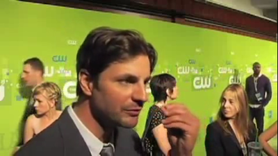 Tsc-upfront-red-carpet-interview-by-carina-mackenzie-zap2it-screencaps-may-19th-2011-00937.png