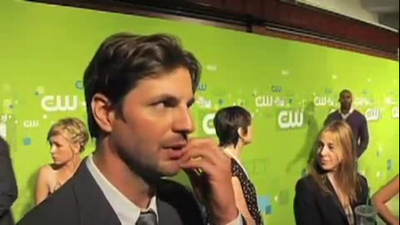 Tsc-upfront-red-carpet-interview-by-carina-mackenzie-zap2it-screencaps-may-19th-2011-00940.png