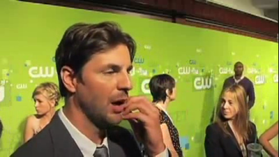 Tsc-upfront-red-carpet-interview-by-carina-mackenzie-zap2it-screencaps-may-19th-2011-00941.png