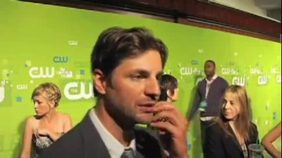 Tsc-upfront-red-carpet-interview-by-carina-mackenzie-zap2it-screencaps-may-19th-2011-00944.png