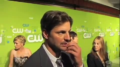 Tsc-upfront-red-carpet-interview-by-carina-mackenzie-zap2it-screencaps-may-19th-2011-00948.png
