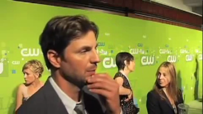 Tsc-upfront-red-carpet-interview-by-carina-mackenzie-zap2it-screencaps-may-19th-2011-00950.png