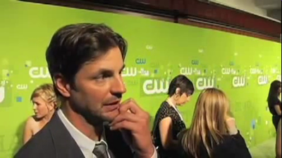 Tsc-upfront-red-carpet-interview-by-carina-mackenzie-zap2it-screencaps-may-19th-2011-00971.png