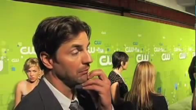 Tsc-upfront-red-carpet-interview-by-carina-mackenzie-zap2it-screencaps-may-19th-2011-00990.png