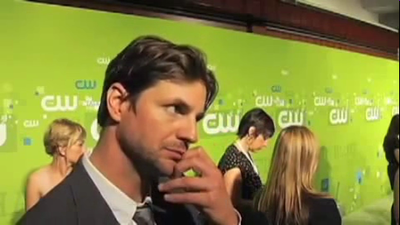 Tsc-upfront-red-carpet-interview-by-carina-mackenzie-zap2it-screencaps-may-19th-2011-01016.png