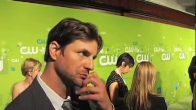 Tsc-upfront-red-carpet-interview-by-carina-mackenzie-zap2it-screencaps-may-19th-2011-01018.png