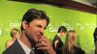 Tsc-upfront-red-carpet-interview-by-carina-mackenzie-zap2it-screencaps-may-19th-2011-01023.png