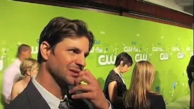 Tsc-upfront-red-carpet-interview-by-carina-mackenzie-zap2it-screencaps-may-19th-2011-01027.png