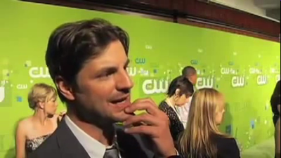 Tsc-upfront-red-carpet-interview-by-carina-mackenzie-zap2it-screencaps-may-19th-2011-01035.png