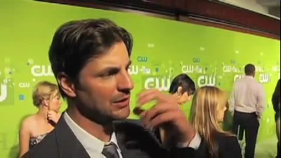 Tsc-upfront-red-carpet-interview-by-carina-mackenzie-zap2it-screencaps-may-19th-2011-01048.png