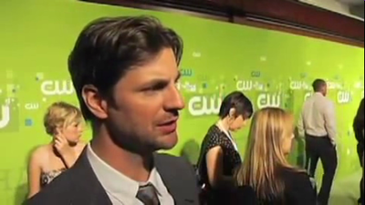 Tsc-upfront-red-carpet-interview-by-carina-mackenzie-zap2it-screencaps-may-19th-2011-01051.png